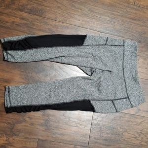 Workout capris